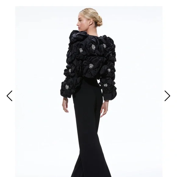 NWT Alice + Olivia Lorna Cropped Appliqué Jacket - Picture 3 of 16